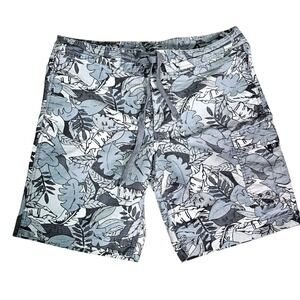 Converse All Over Print Mens Shorts.  Blue And Grey Size 36 Leaf Print